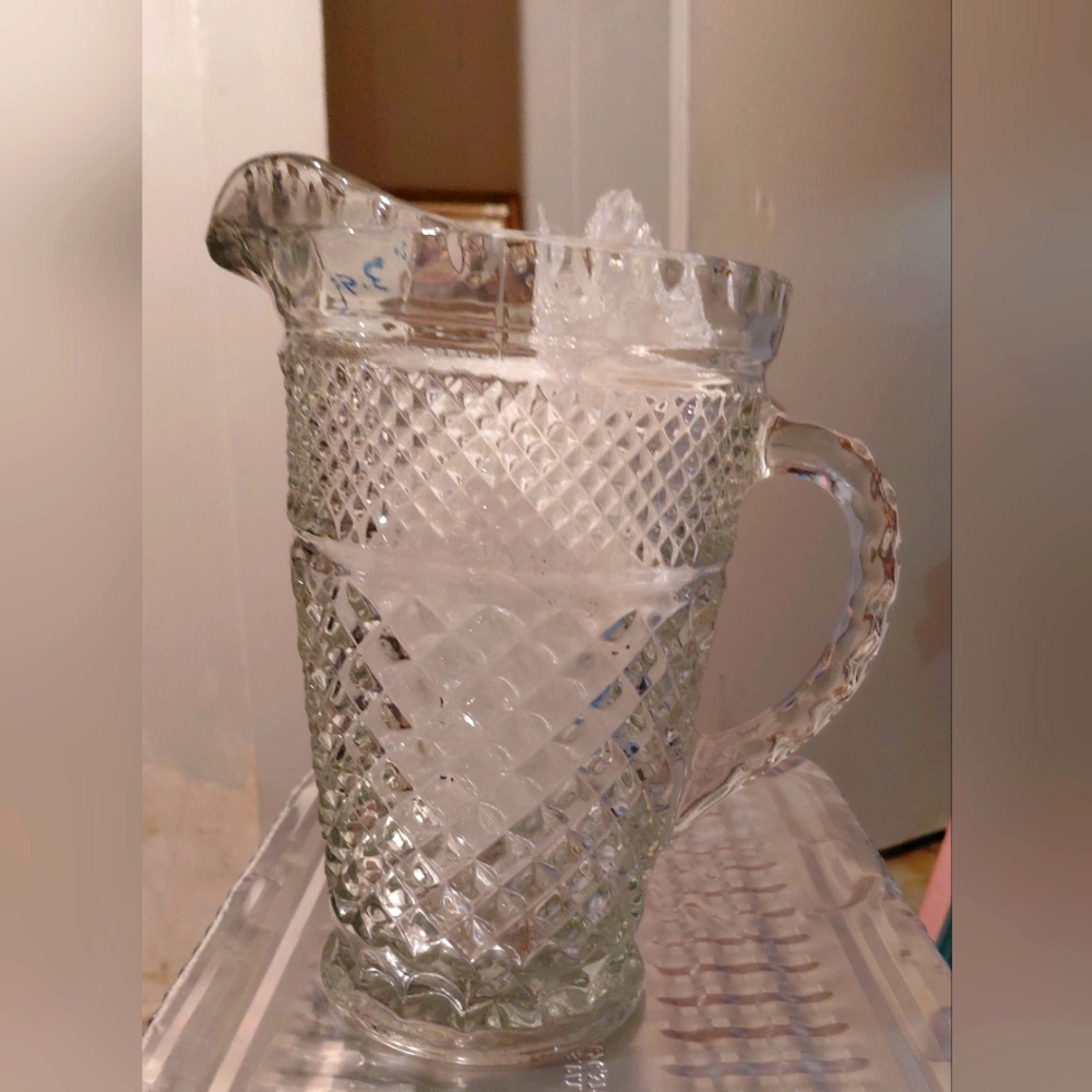 Elegant Clear Glass Pitcher